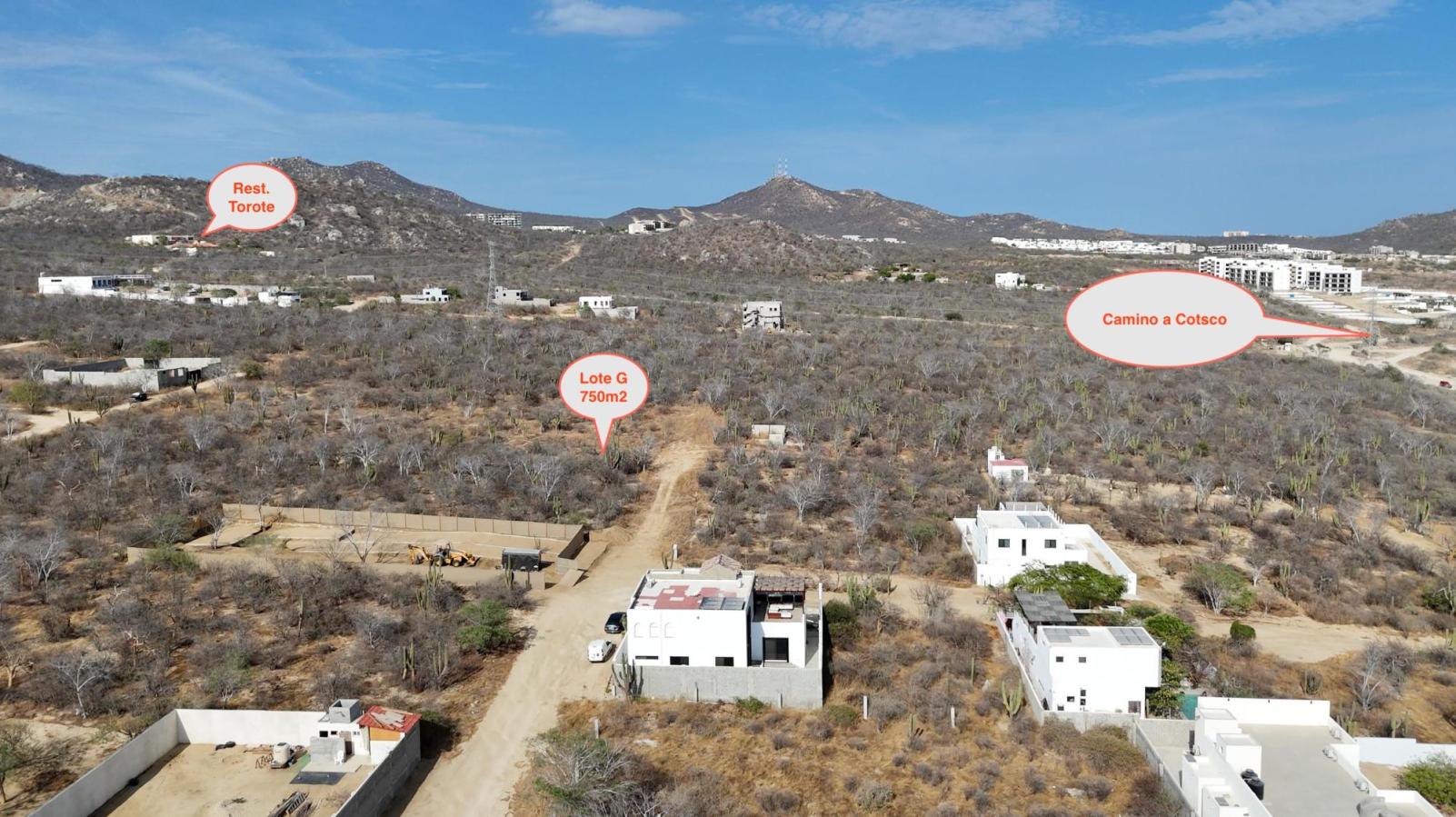 750m² Lot in El Tezal | Build Your Dream Home with Arch Views