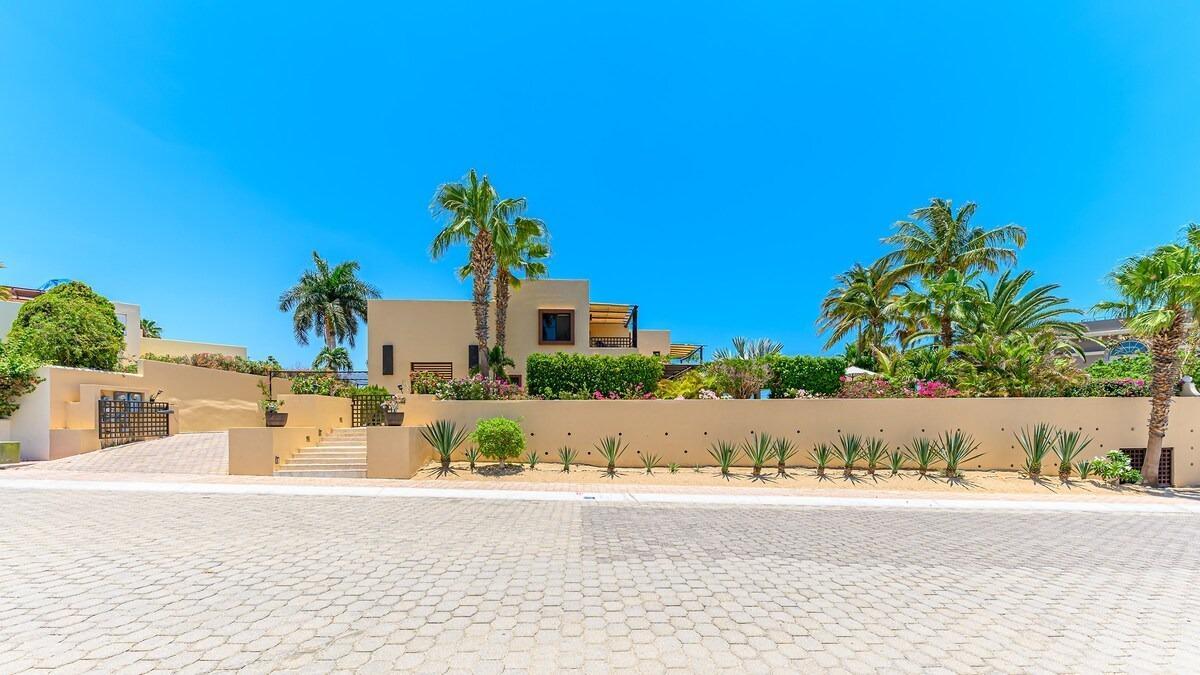 Espectacular Casa en Renta- Santa Carmela-Cabo San Lucas