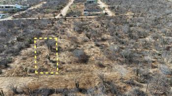 750m² Lot in El Tezal | Build Your Dream Home with Arch Views