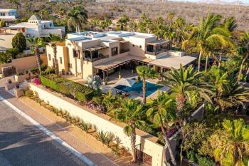 Espectacular Casa en Renta- Santa Carmela-Cabo San Lucas