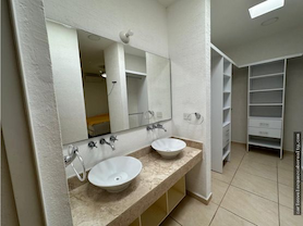Casa en Venta Amueblada en Jardines del Sur 4, Cancún
